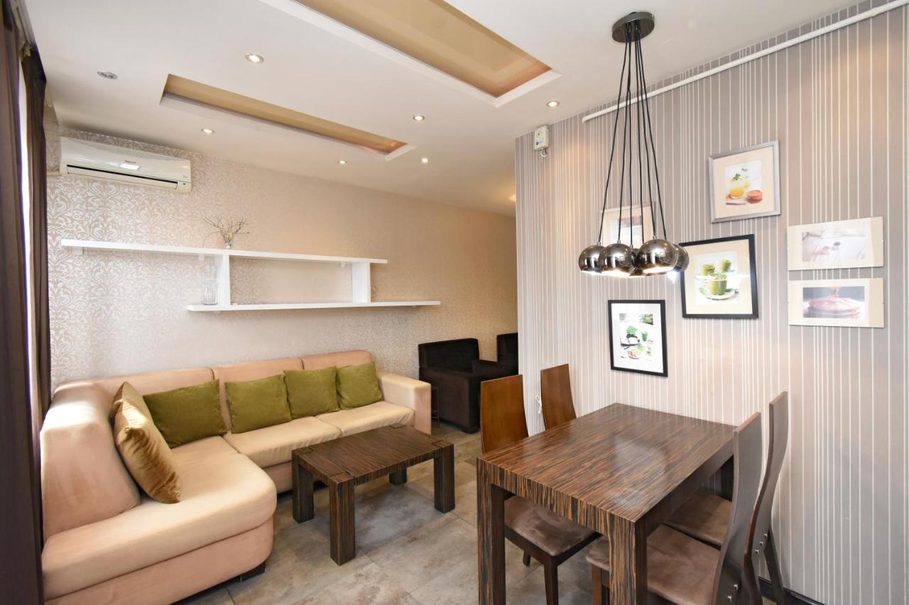 Galaxy Inn Luxury Hostel In Center Єреван Екстер'єр фото